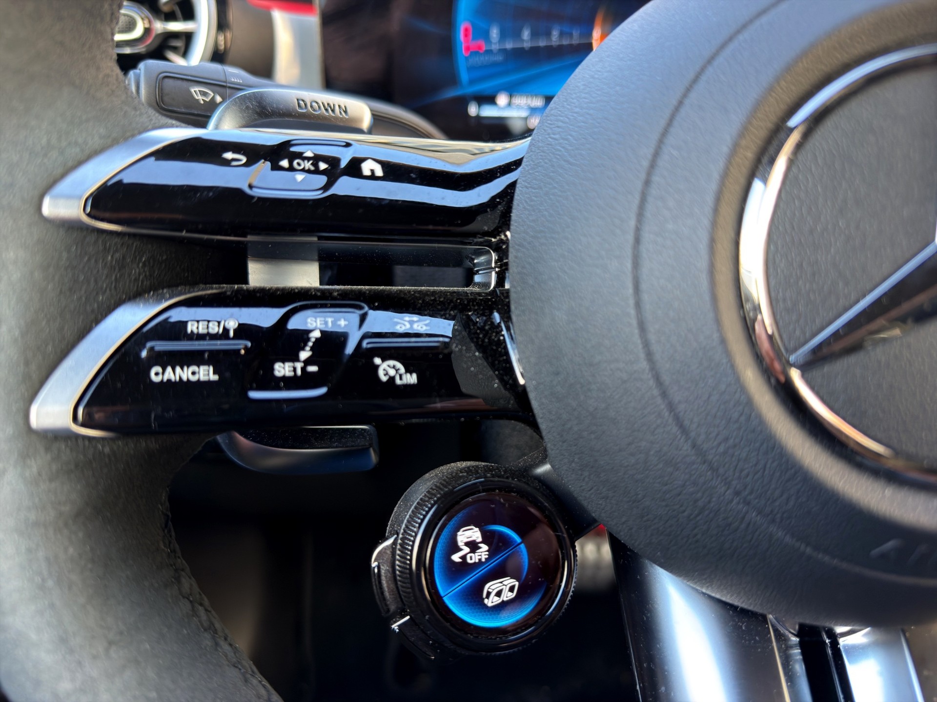 MERCEDES-BENZ CLA 45 S AMG 4Matic+ 8G-DCT-image-17