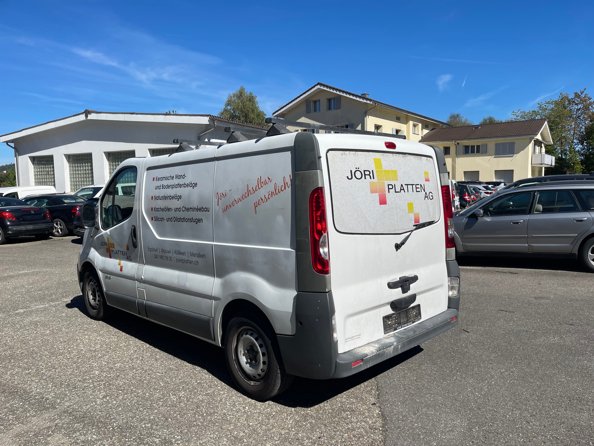 RENAULT Trafic 2.0 dCi 115 2.9t L2H1-image-2