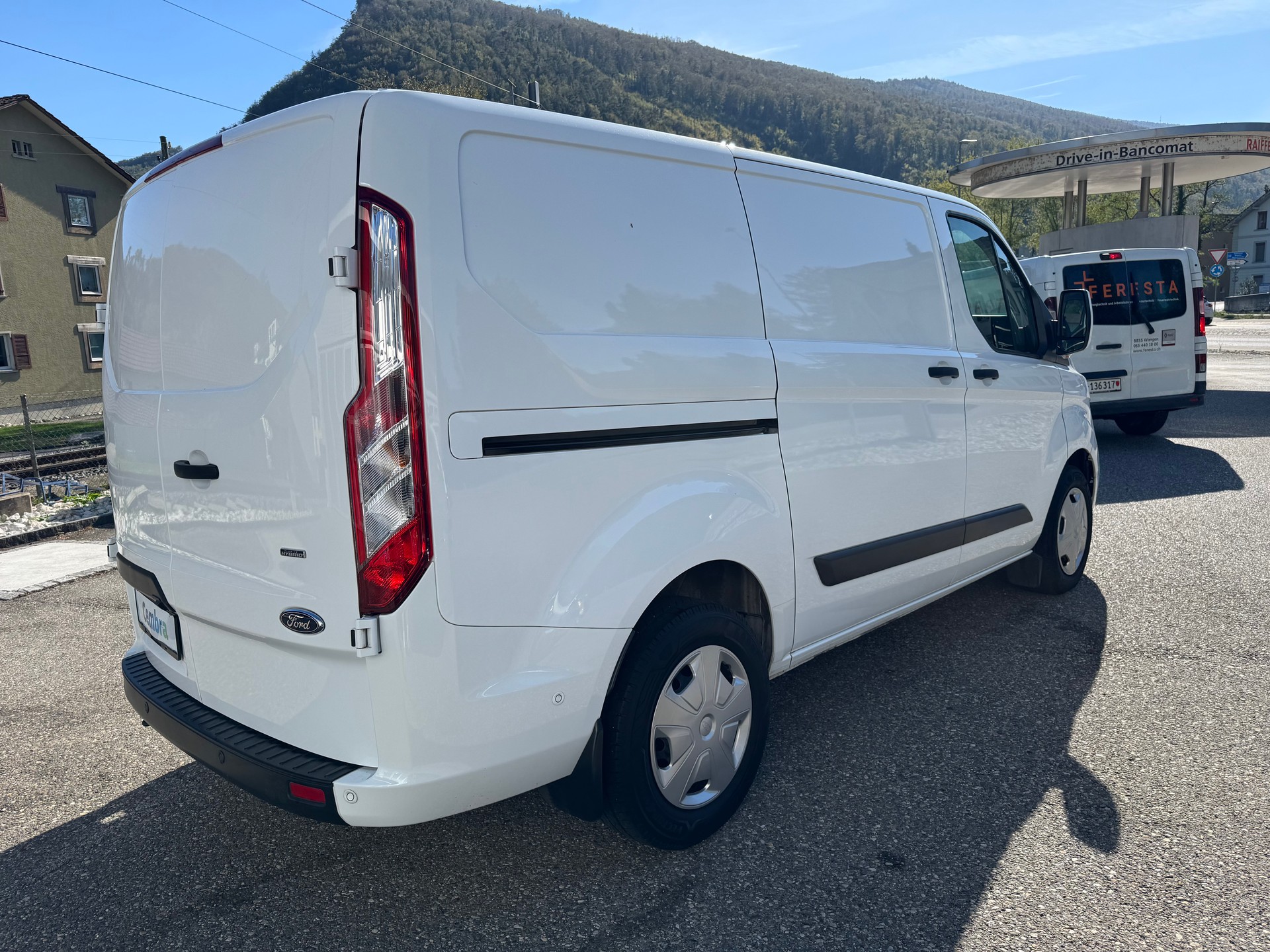 FORD Transit Custom Van 1.0 Eco Boost 340 L1H1 Trend PHEV-image-7
