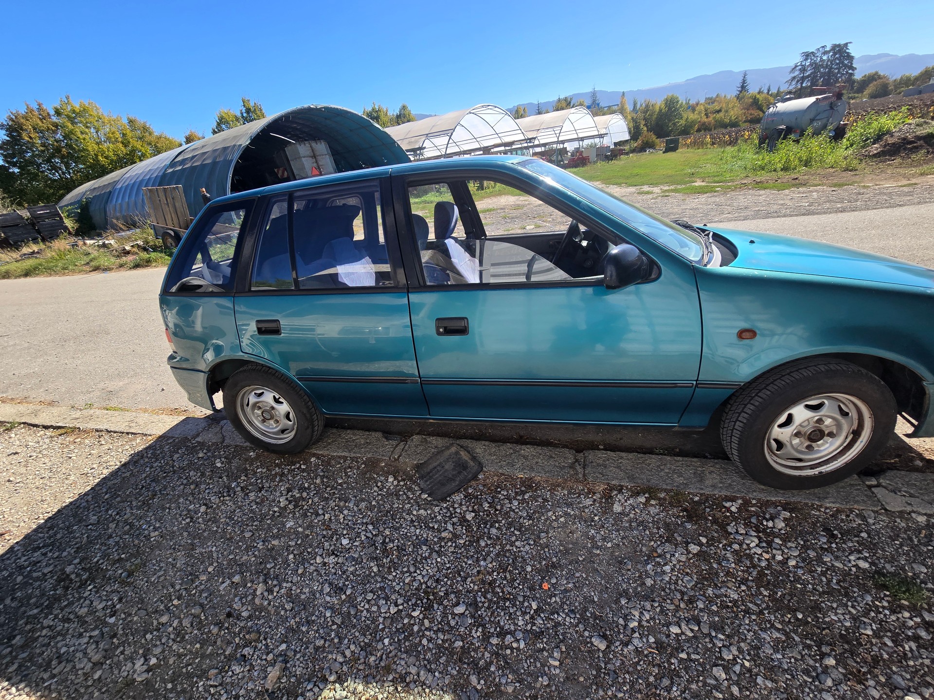 SUZUKI Samurai Wagon EFI-image-1