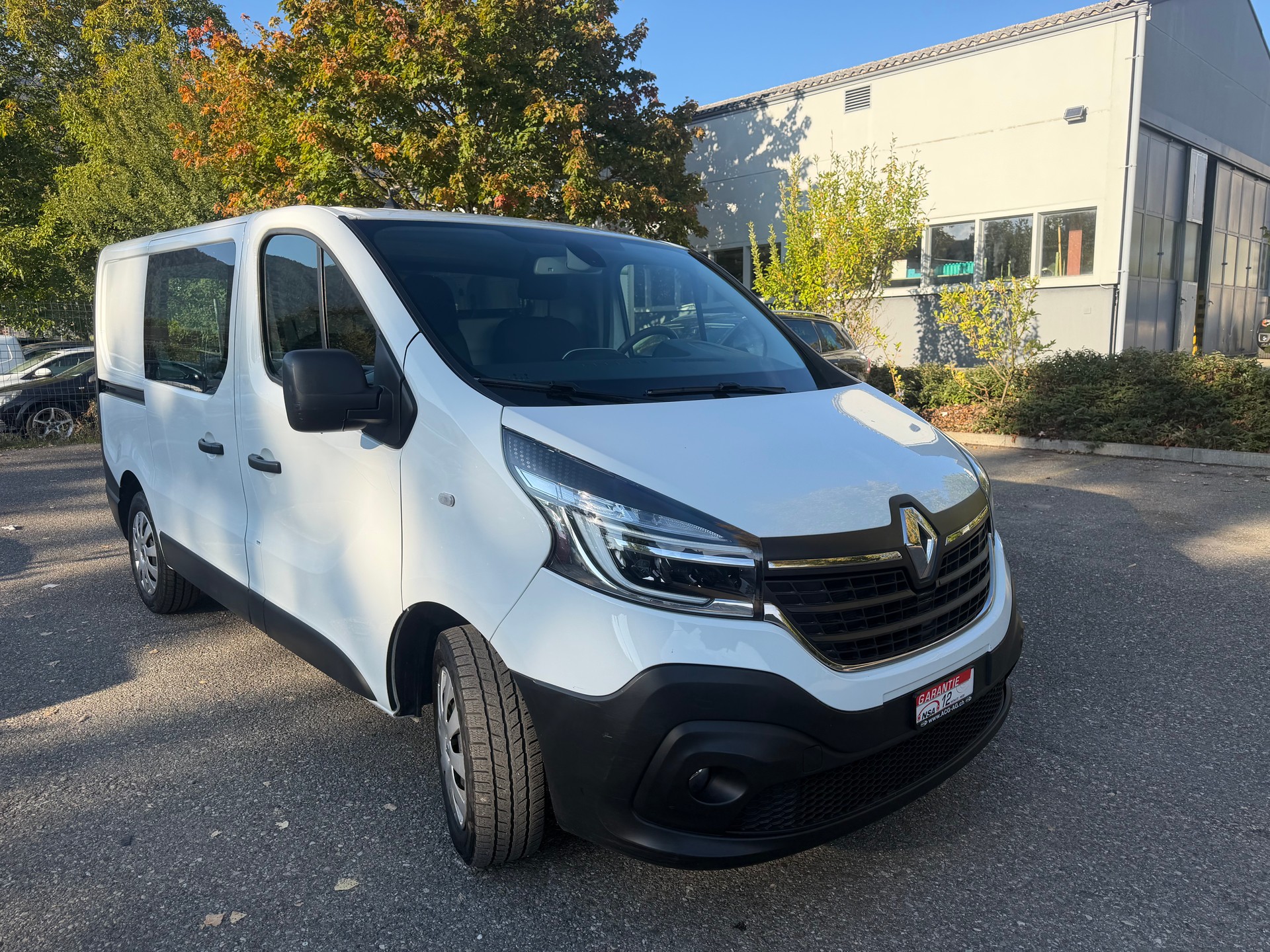 RENAULT Trafic 2.0 dCi 120 3.0t Business L1H1 * 03x Sitze * Klimaanlage * Tempomat * PDC H * AHK 2000Kg * Frisch Ab MFK-image-5
