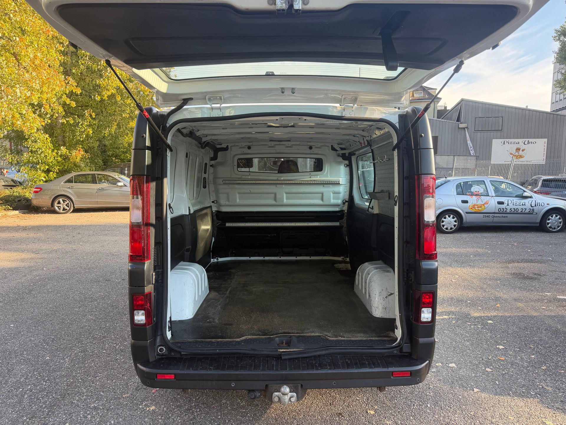 RENAULT Trafic 2.0 dCi 120 3.0t Business L1H1 * 03x Sitze * Klimaanlage * Tempomat * PDC H * AHK 2000Kg * Frisch Ab MFK-image-13