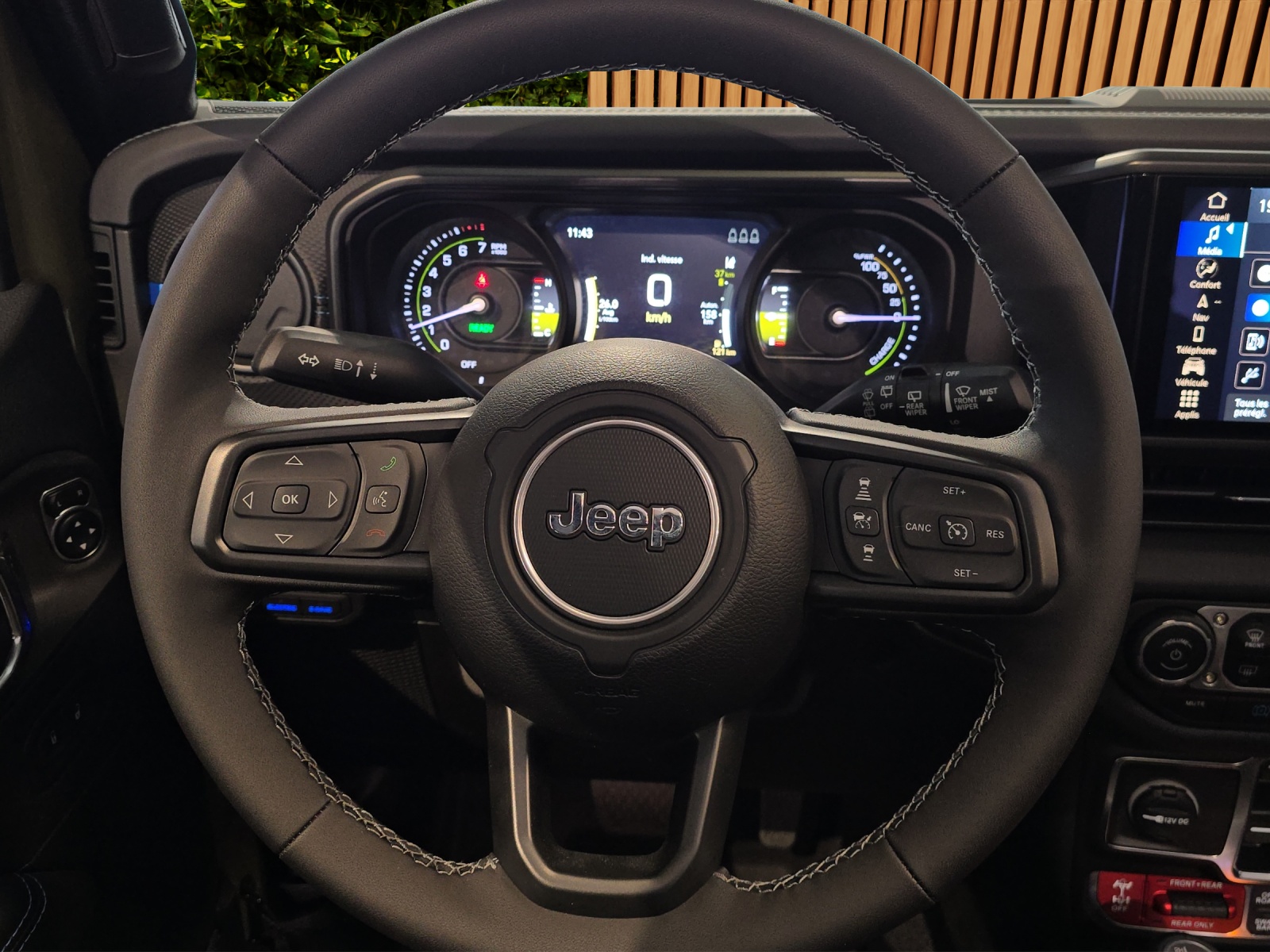 JEEP Wrangler 2.0 Unlimited Rubicon Automatic-image-9