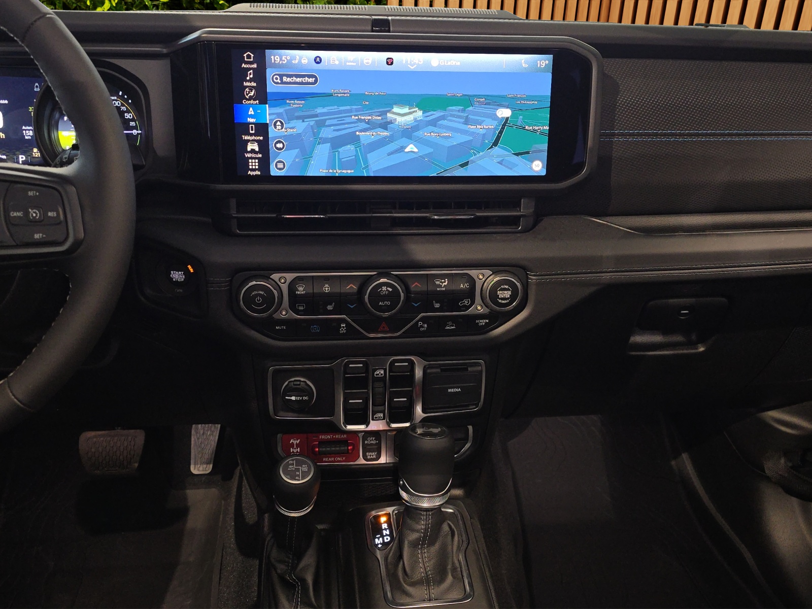 JEEP Wrangler 2.0 Unlimited Rubicon Automatic-image-13