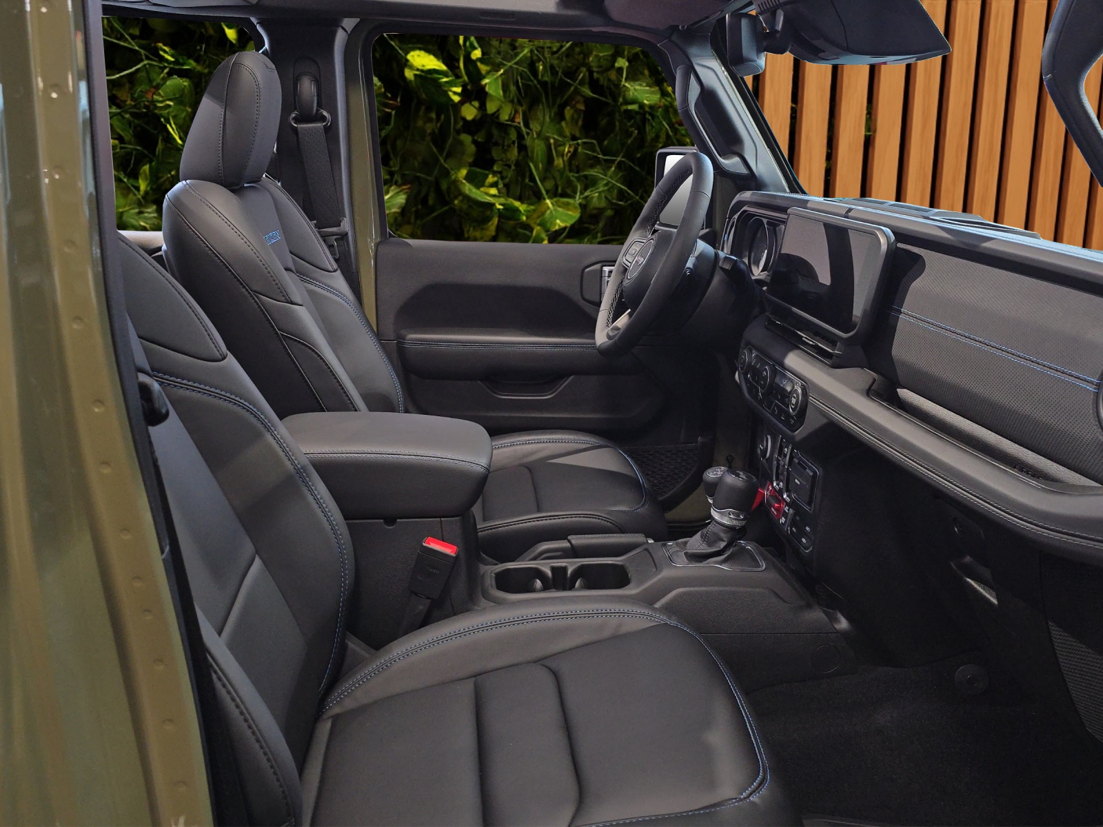 JEEP Wrangler 2.0 Unlimited Rubicon Automatic-image-15