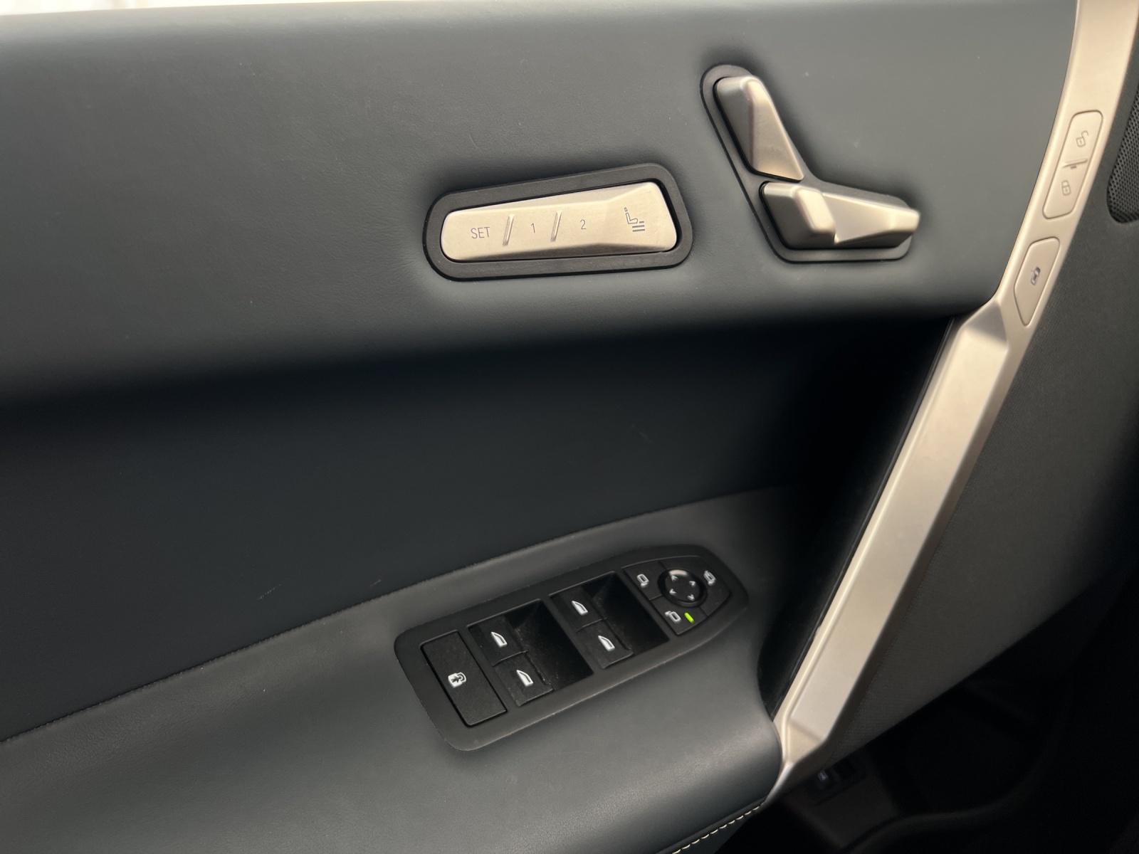 BMW iX xDrive40 (CH)🔋-image-17
