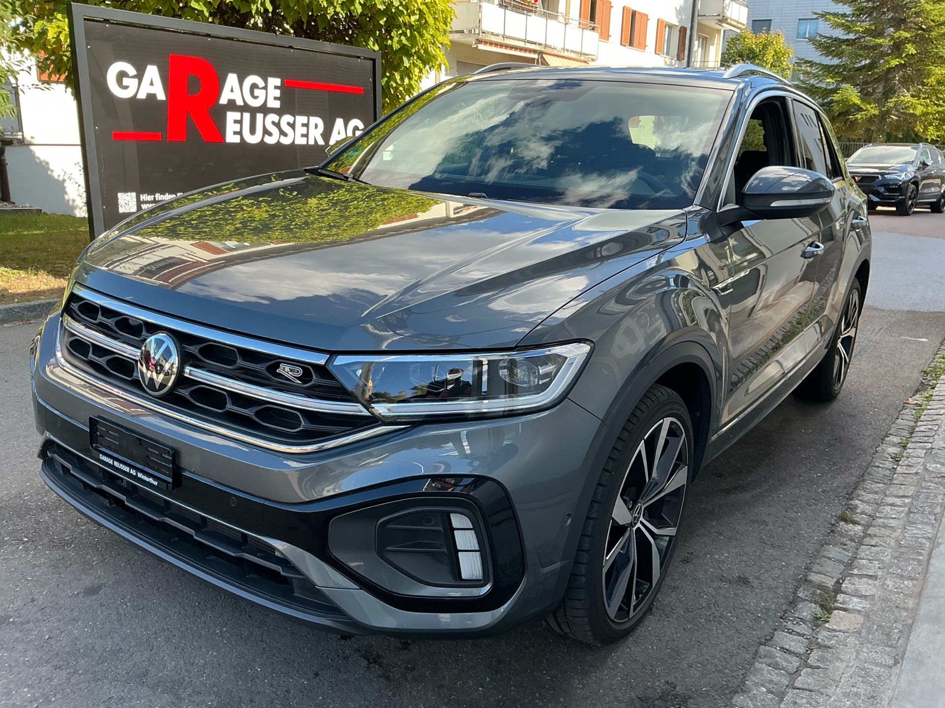 VW T-Roc R-LINE 4MOTION *** PANORAMAGLASDACH & AMHÄNGEKUPPLUNG ***-image-0