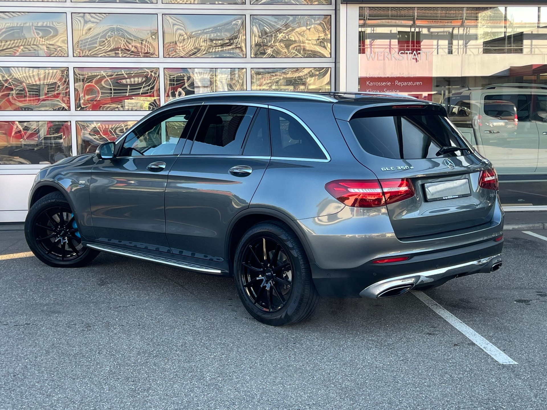 MERCEDES-BENZ GLC-Klasse X253 GLC 350 e Off-Road 4m-image-5