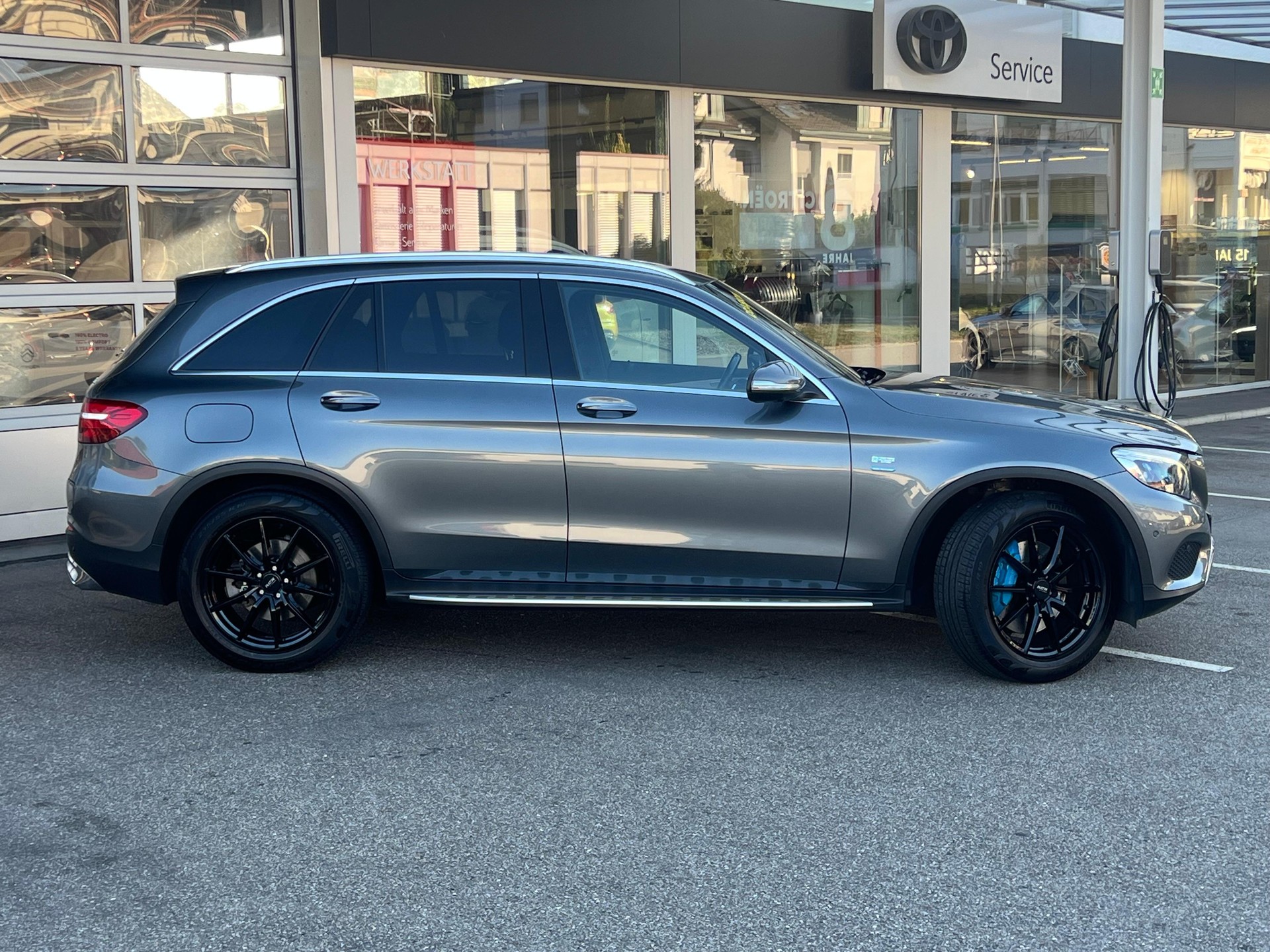 MERCEDES-BENZ GLC-Klasse X253 GLC 350 e Off-Road 4m-image-3