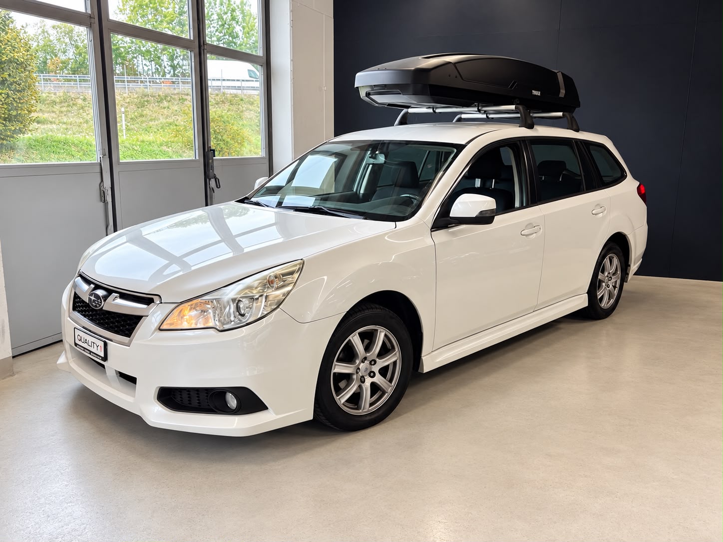 SUBARU Legacy 2.0i Swiss AWD Lineartronic-image-8