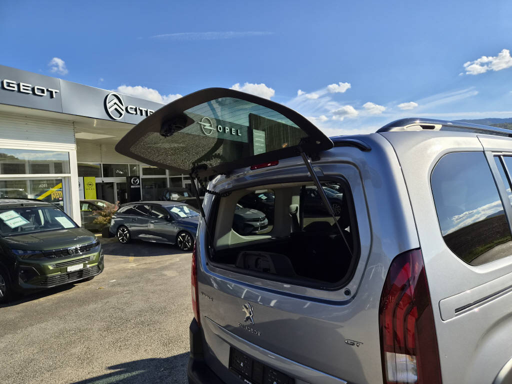 PEUGEOT Rifter 1.2 130cv GT automatique - crochet)-image-14
