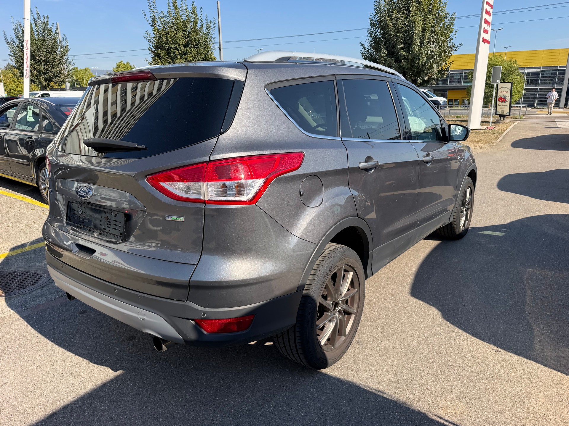 FORD Kuga 1.6 SCTi Titanium S 4WD Automatic-image-3