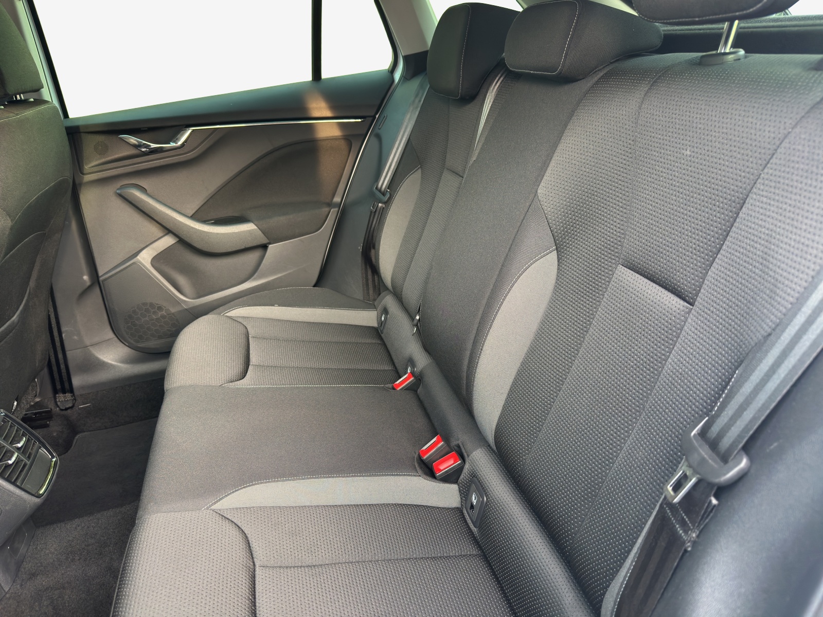 SKODA Scala 1.5 TSI ACT Tour DSG-image-11
