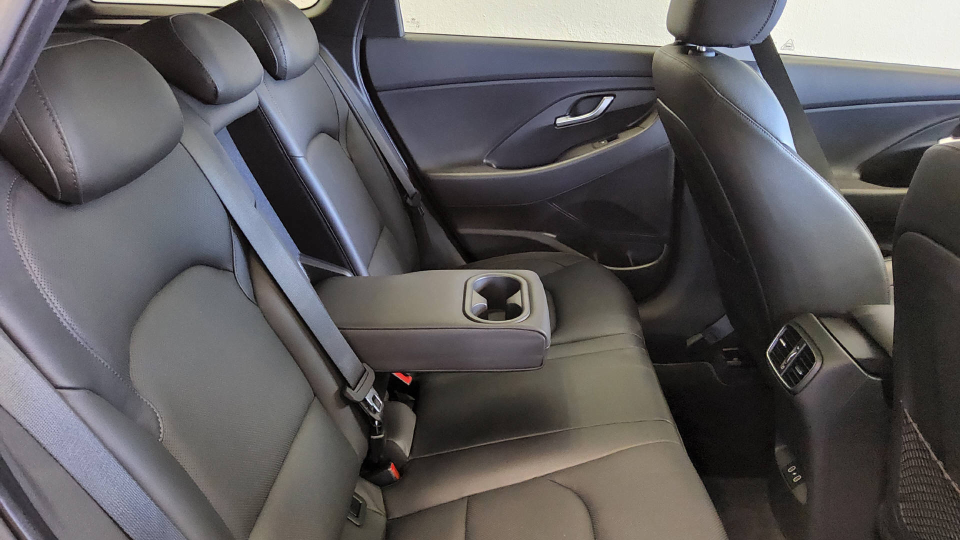 HYUNDAI i30 Wagon 1.5 T-GDi Vertex-image-14