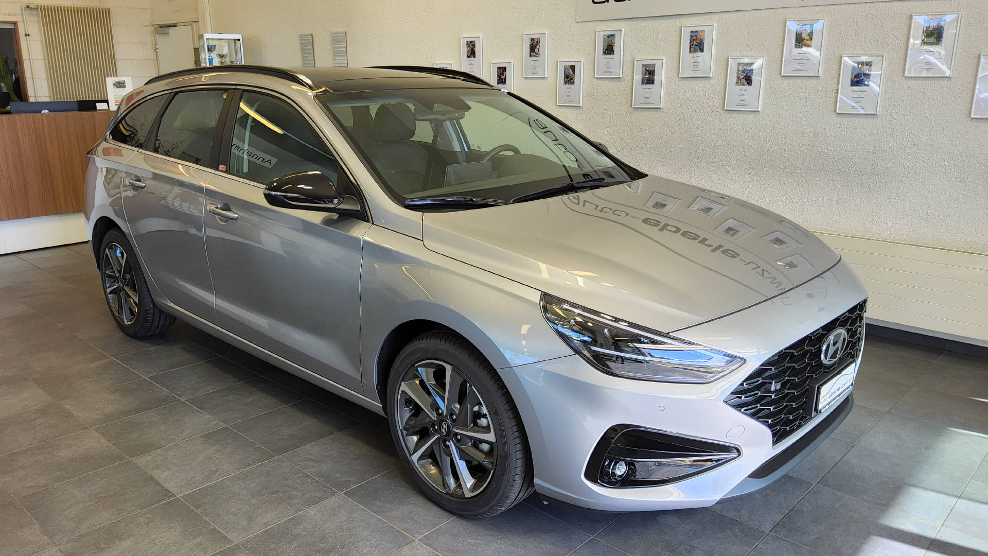 HYUNDAI i30 Wagon 1.5 T-GDi Vertex-image-0