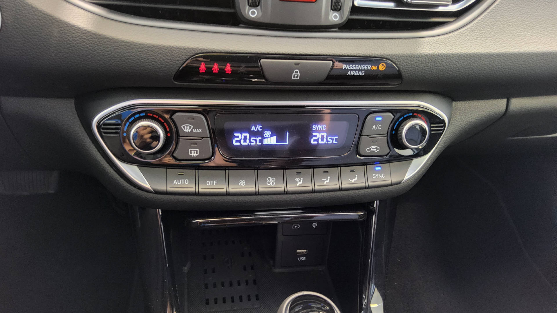 HYUNDAI i30 Wagon 1.5 T-GDi Vertex-image-19
