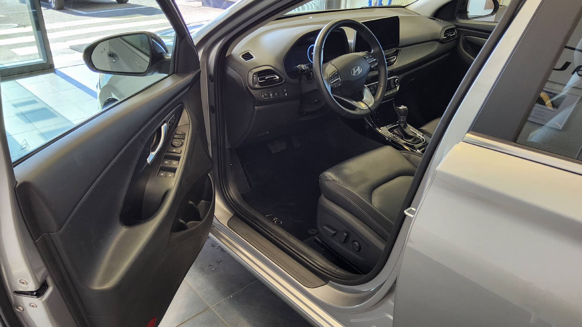 HYUNDAI i30 Wagon 1.5 T-GDi Vertex-image-15