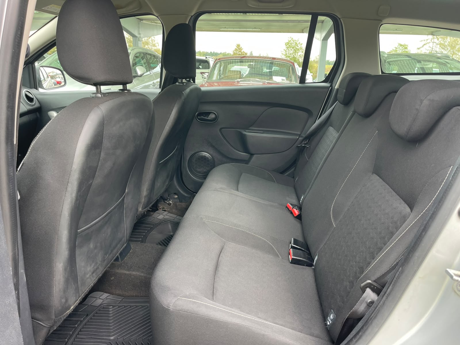 DACIA Logan MCV 0.9 Essential Automatic-image-10