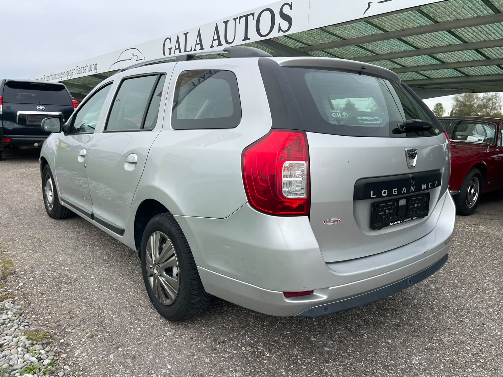 DACIA Logan MCV 0.9 Essential Automatic-image-5