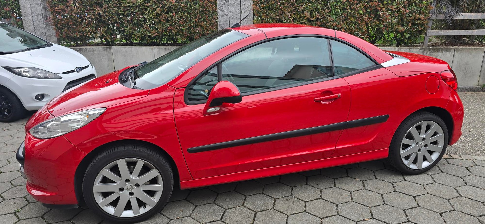 PEUGEOT 1.6 16V Trendy-image-3