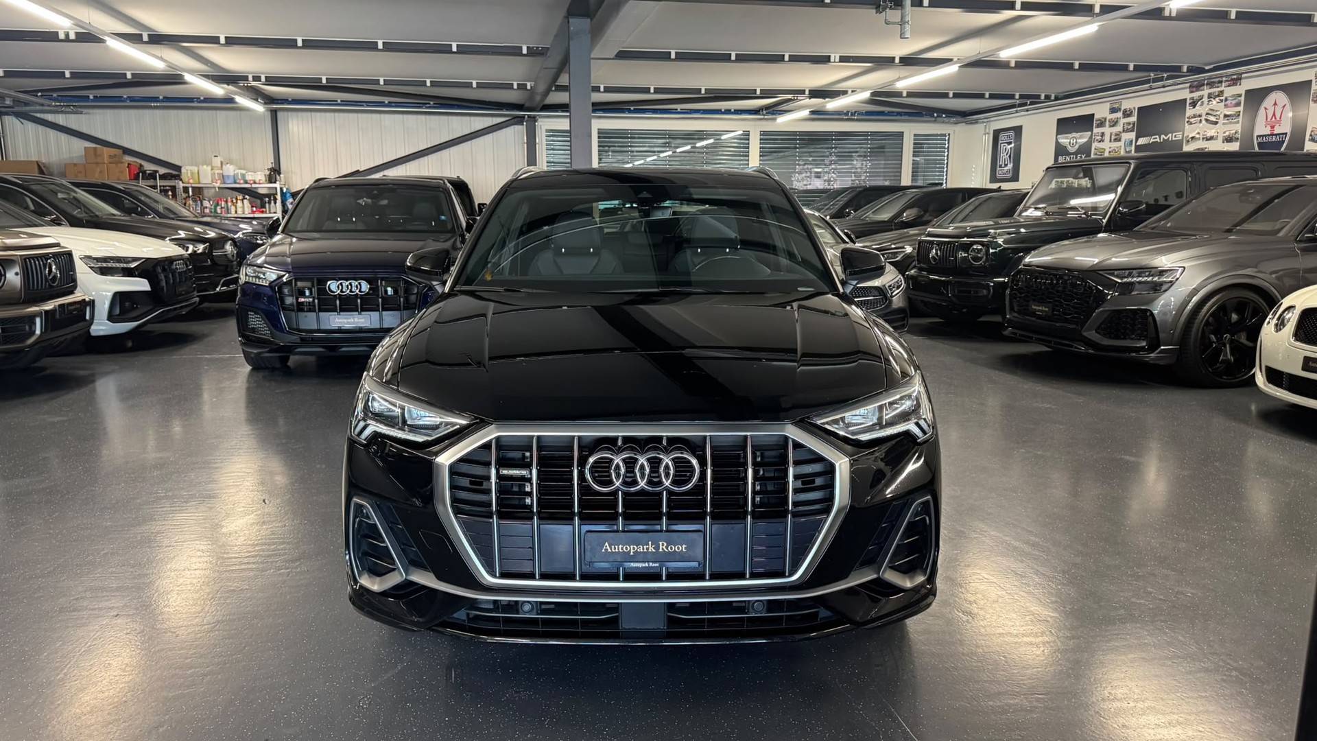 AUDI Q3 35 TDI S line Attraction quattro S-tronic-image-2
