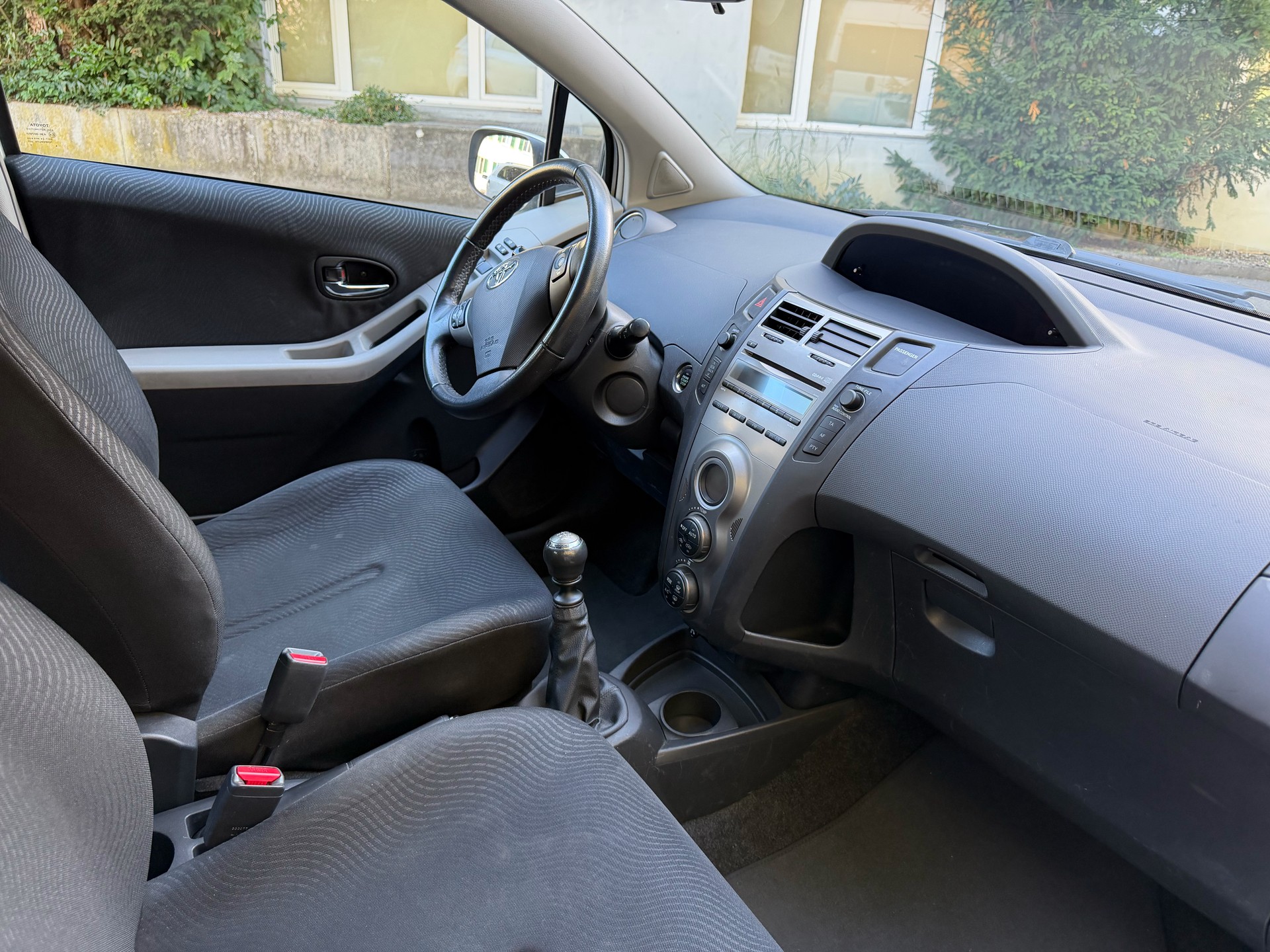 TOYOTA 1.33 VVT-i Linea Sol-image-2