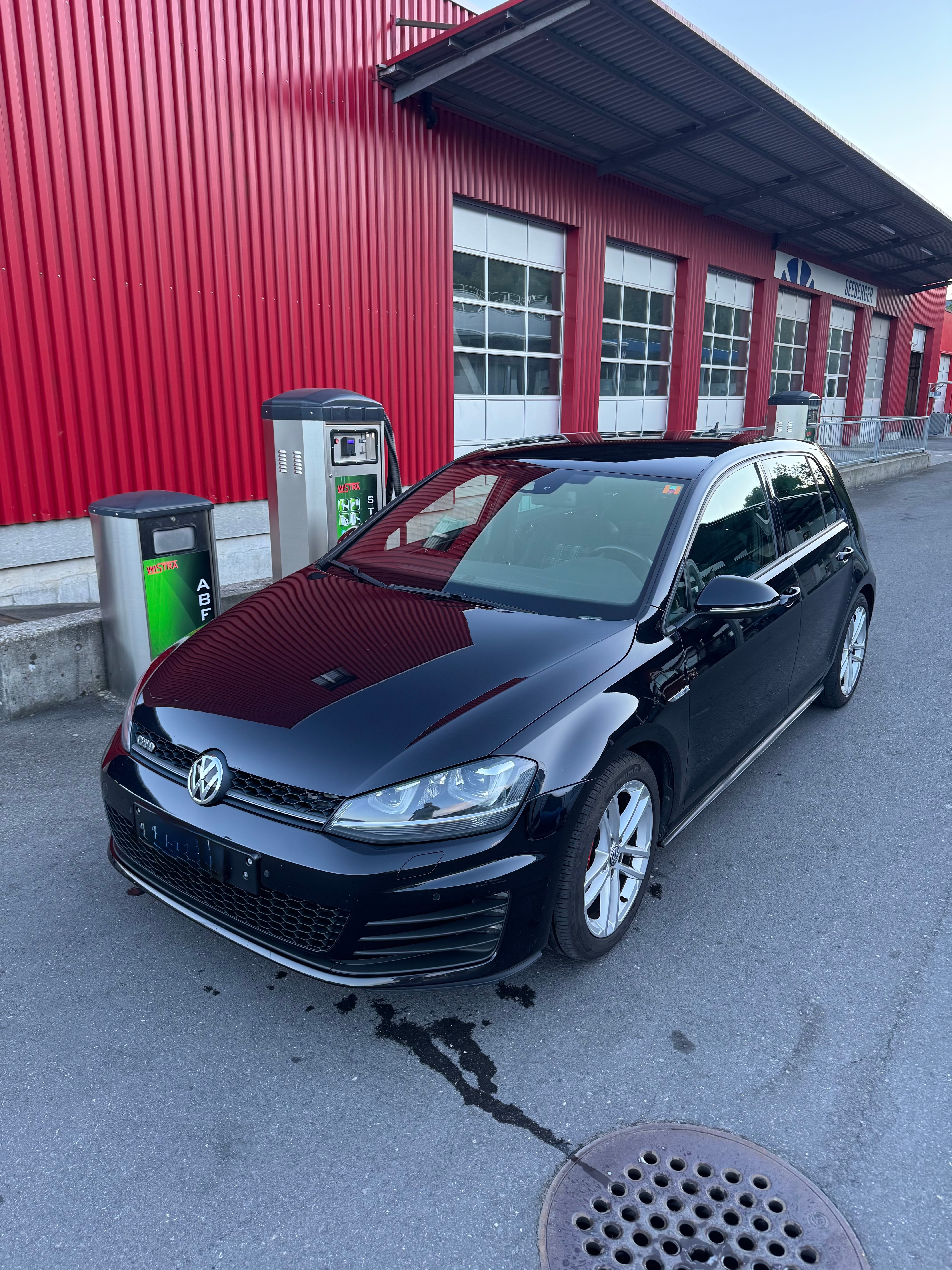 Car photo