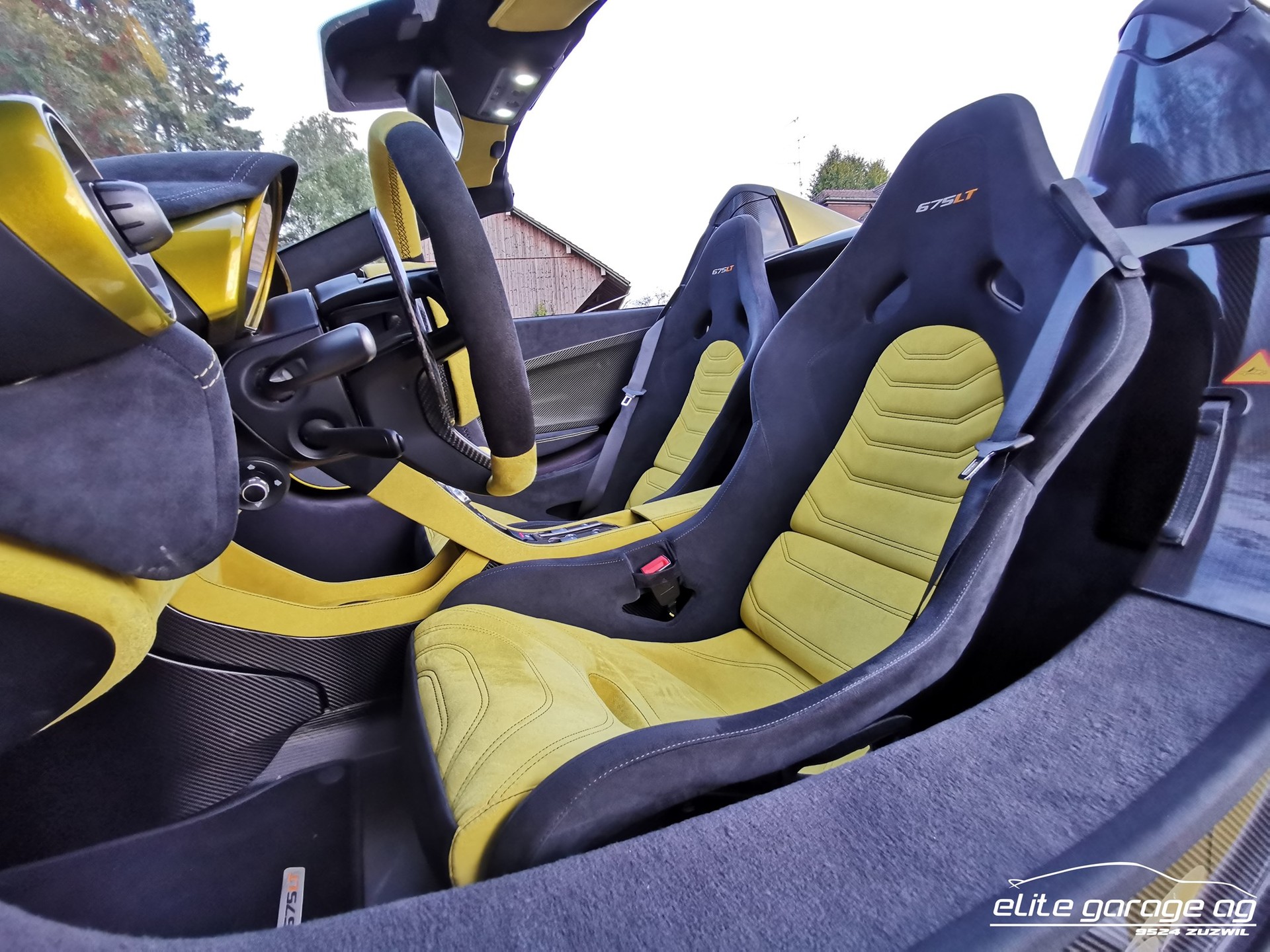 McLAREN 675LT Spider 3.8 V8 SSG MSO Elite Paint Solis-image-10