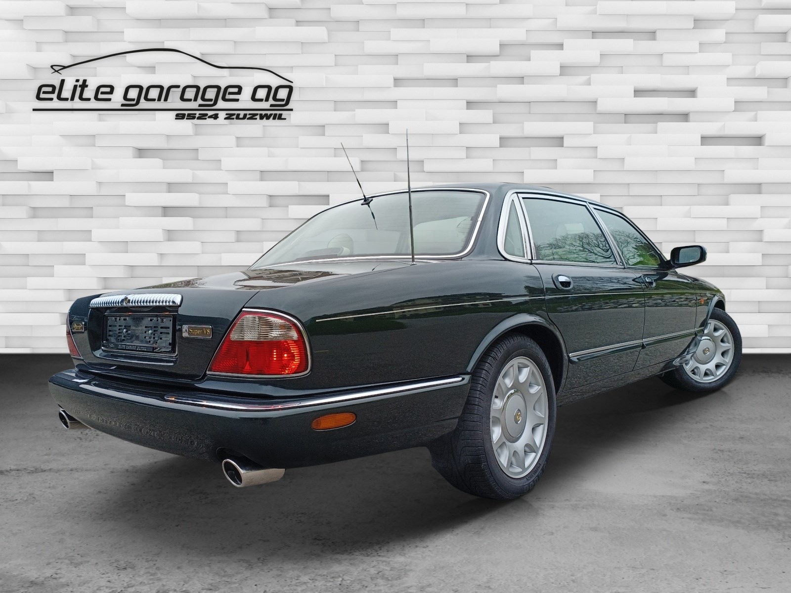 DAIMLER V8 4.0 S/C-image-5