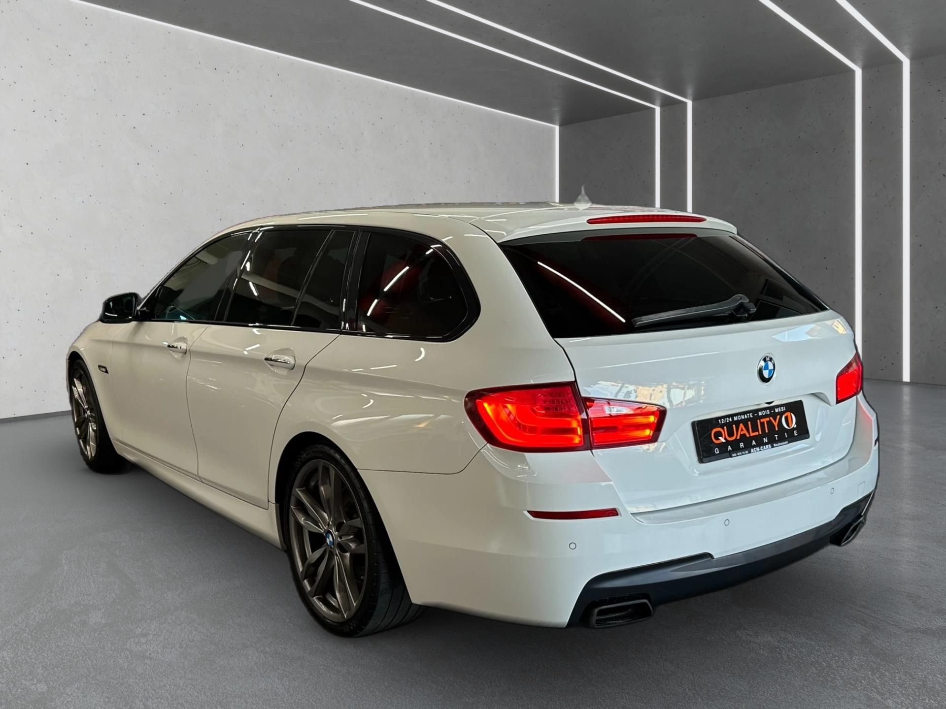 BMW M550 d xDrive Touring Steptronic-showroom-element-3