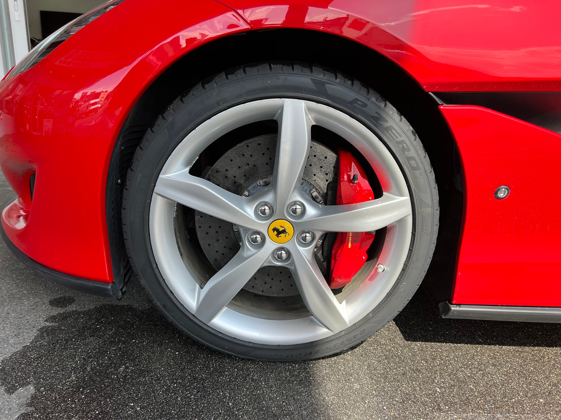 FERRARI Portofino 3.9 V8 T-image-16