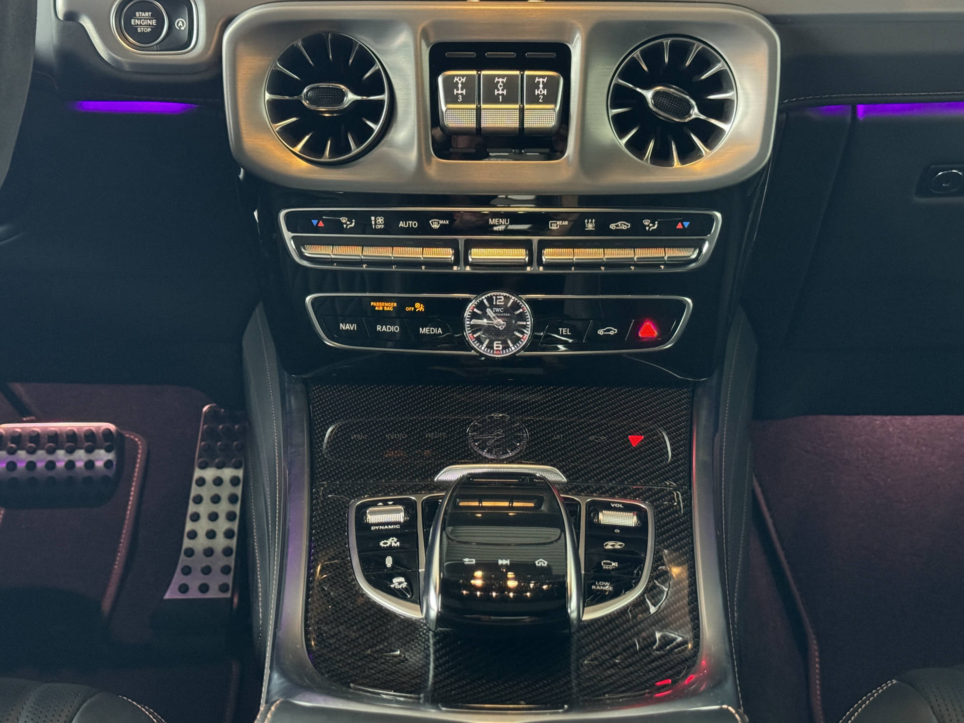 MERCEDES-BENZ G 63 AMG-image-8