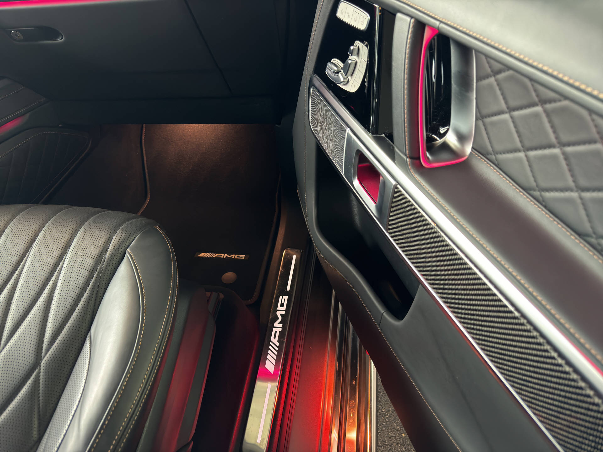 MERCEDES-BENZ G 63 AMG-image-10
