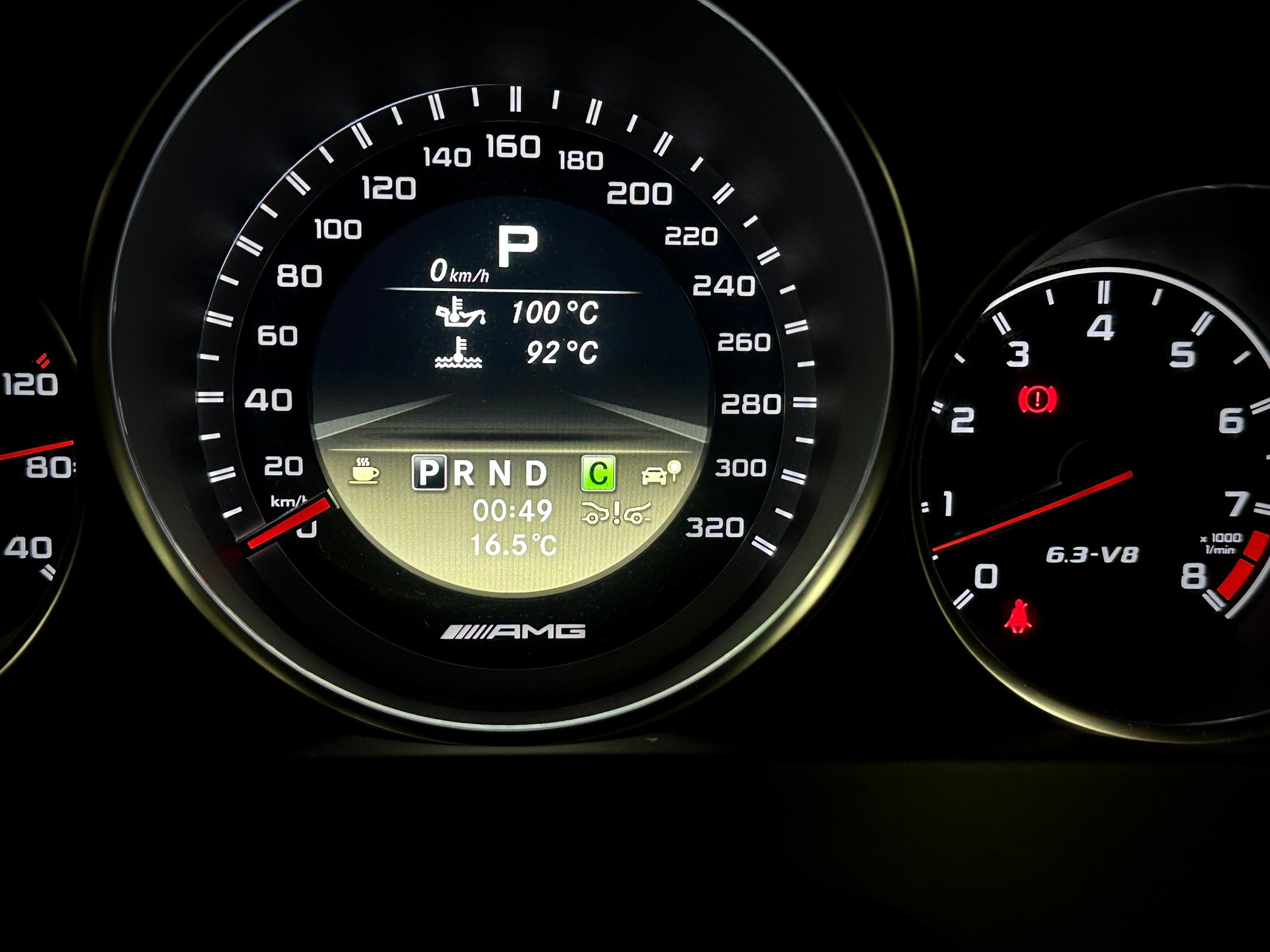 MERCEDES-BENZ C 63 AMG Avantgarde Speedshift MCT-image-5