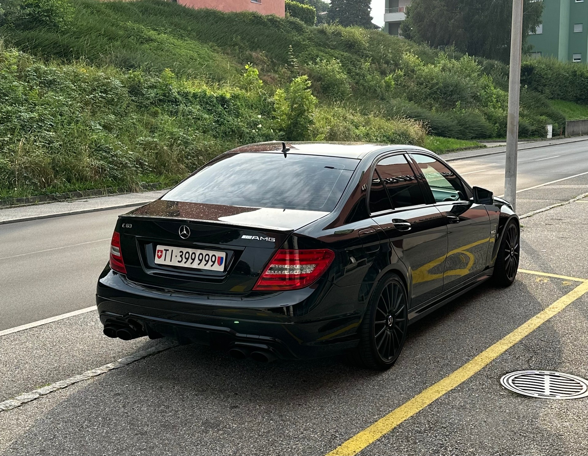 MERCEDES-BENZ C 63 AMG Avantgarde Speedshift MCT-image-1
