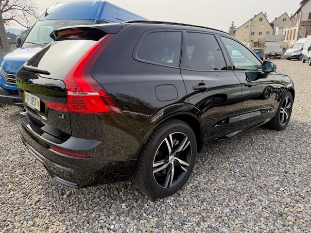VOLVO XC60 T6 eAWD PluginHybrid Black Edition-image-6