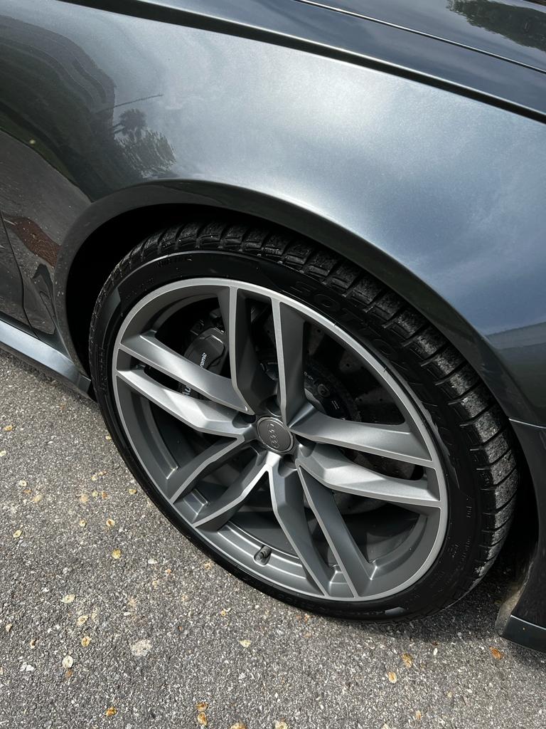 AUDI RS6 Avant 4.0 TFSI V8 quattro Tiptronic-image-17