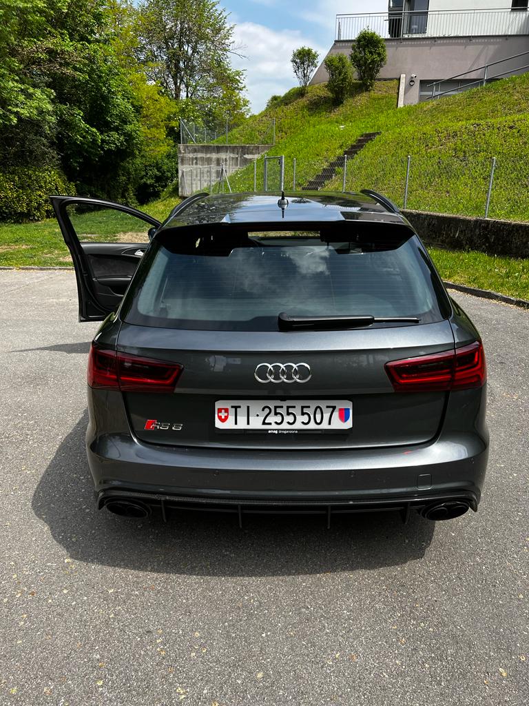AUDI RS6 Avant 4.0 TFSI V8 quattro Tiptronic-image-3