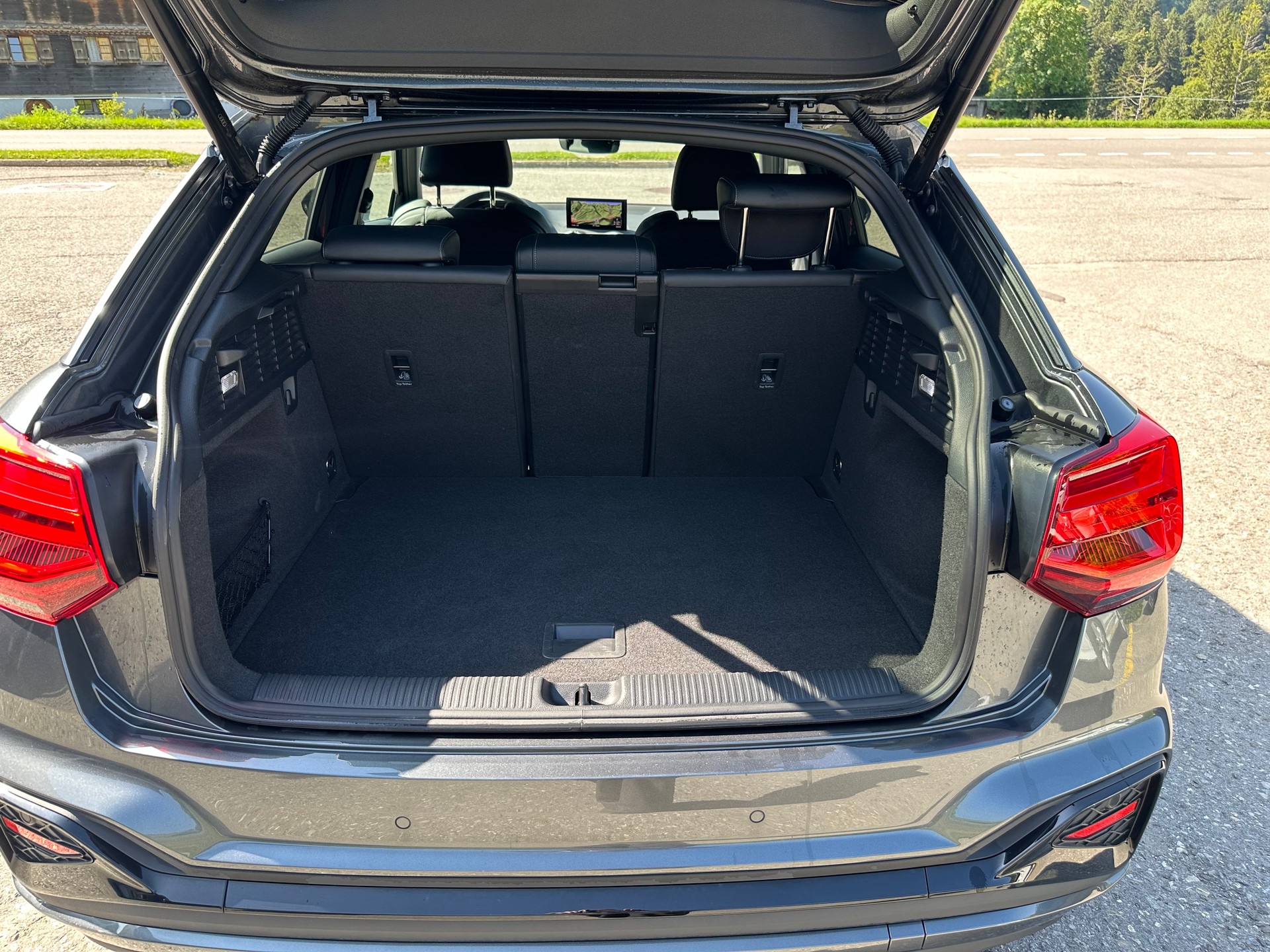 AUDI Q2 40 TFSI S line Attraction quattro S-tronic-image-5