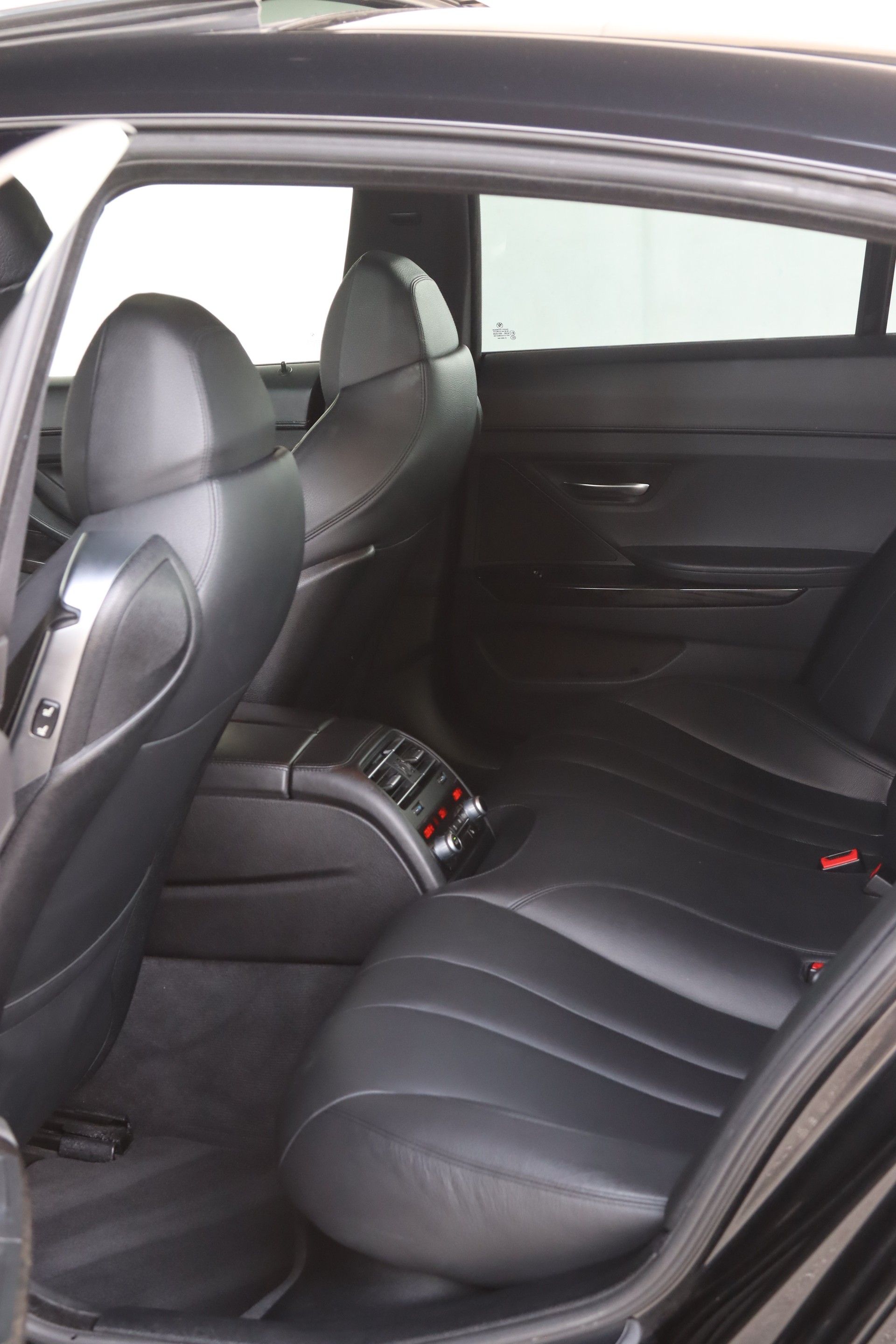 BMW 650i Gran Coupé xDrive-image-4