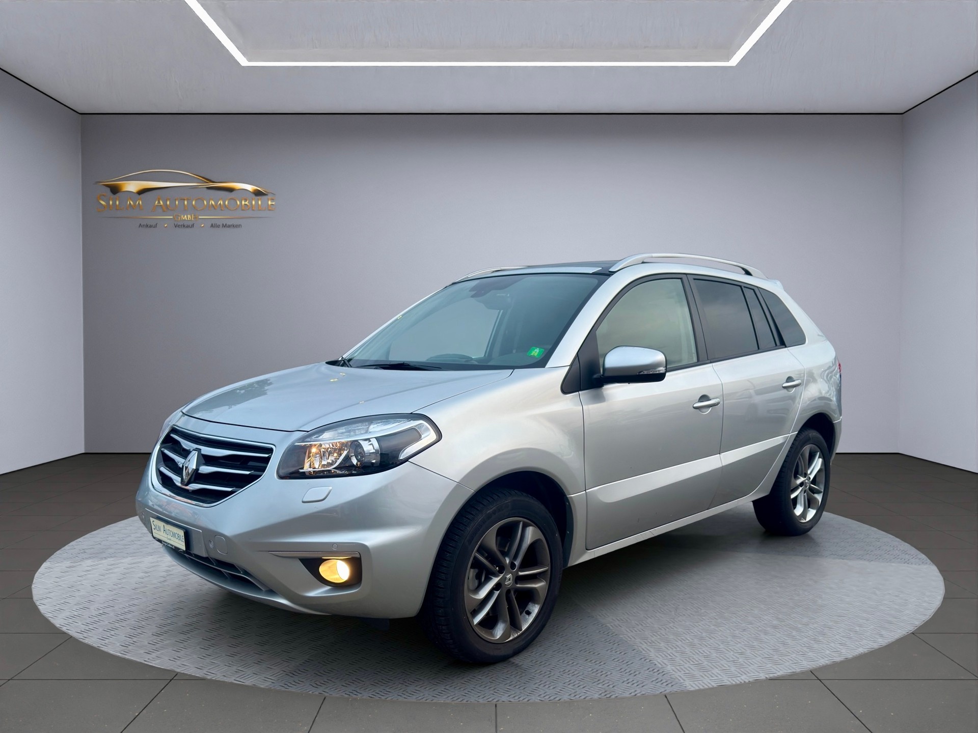 RENAULT Koleos 2.0 dCi Bose 4x4 Automatic-image-0