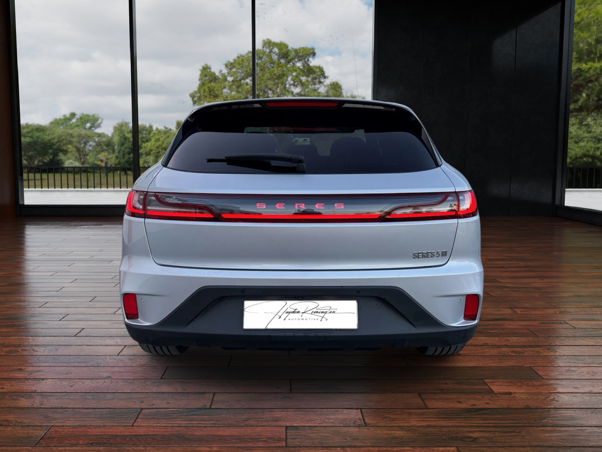 SERES Luxury AWD 80kWh-image-6