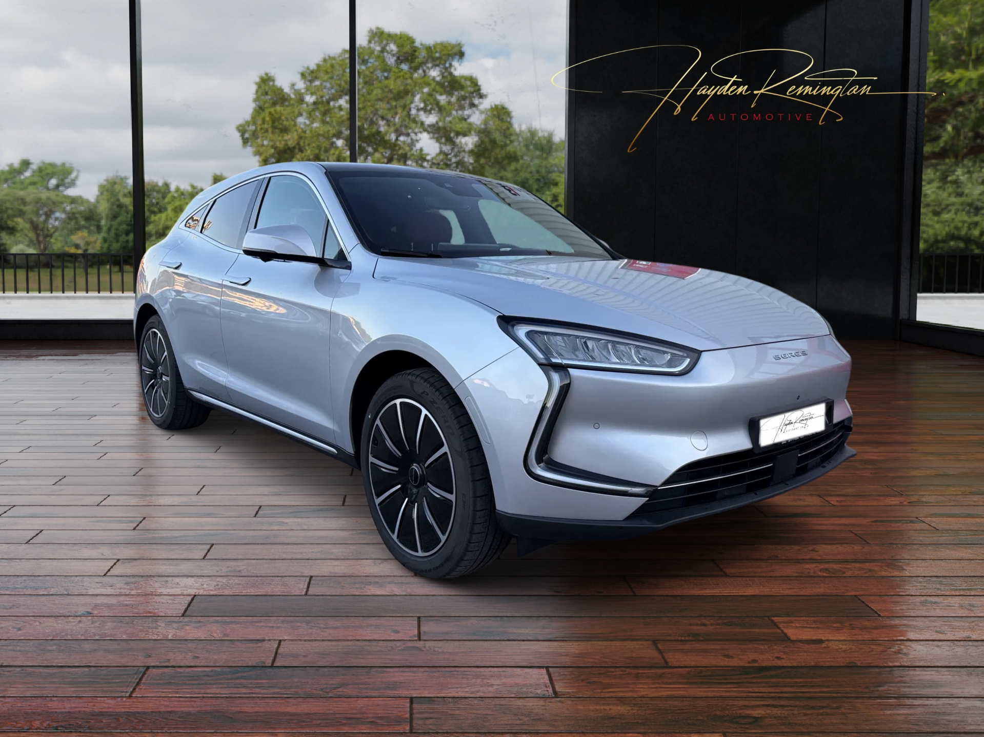 SERES Luxury AWD 80kWh-image-1