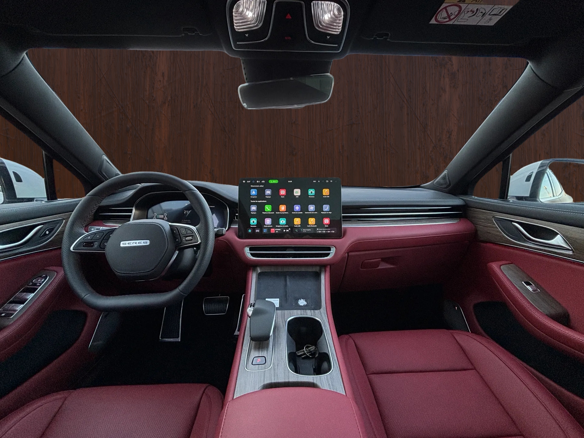 SERES Luxury AWD 80kWh-image-9