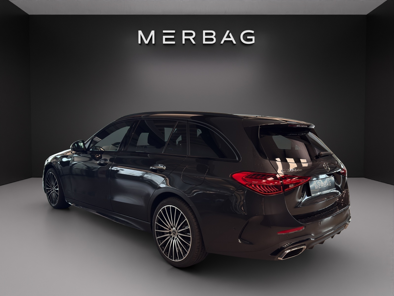 MERCEDES-BENZ C 300de T EQ Hybrid 4M AMG Line-image-3