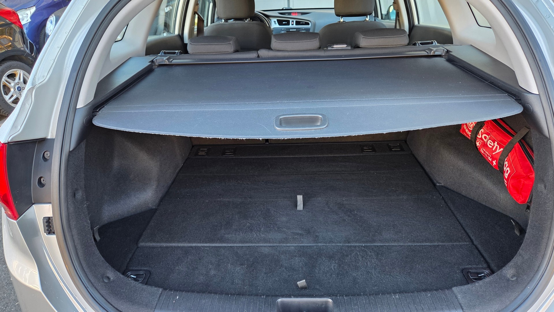 KIA CEED-image-7