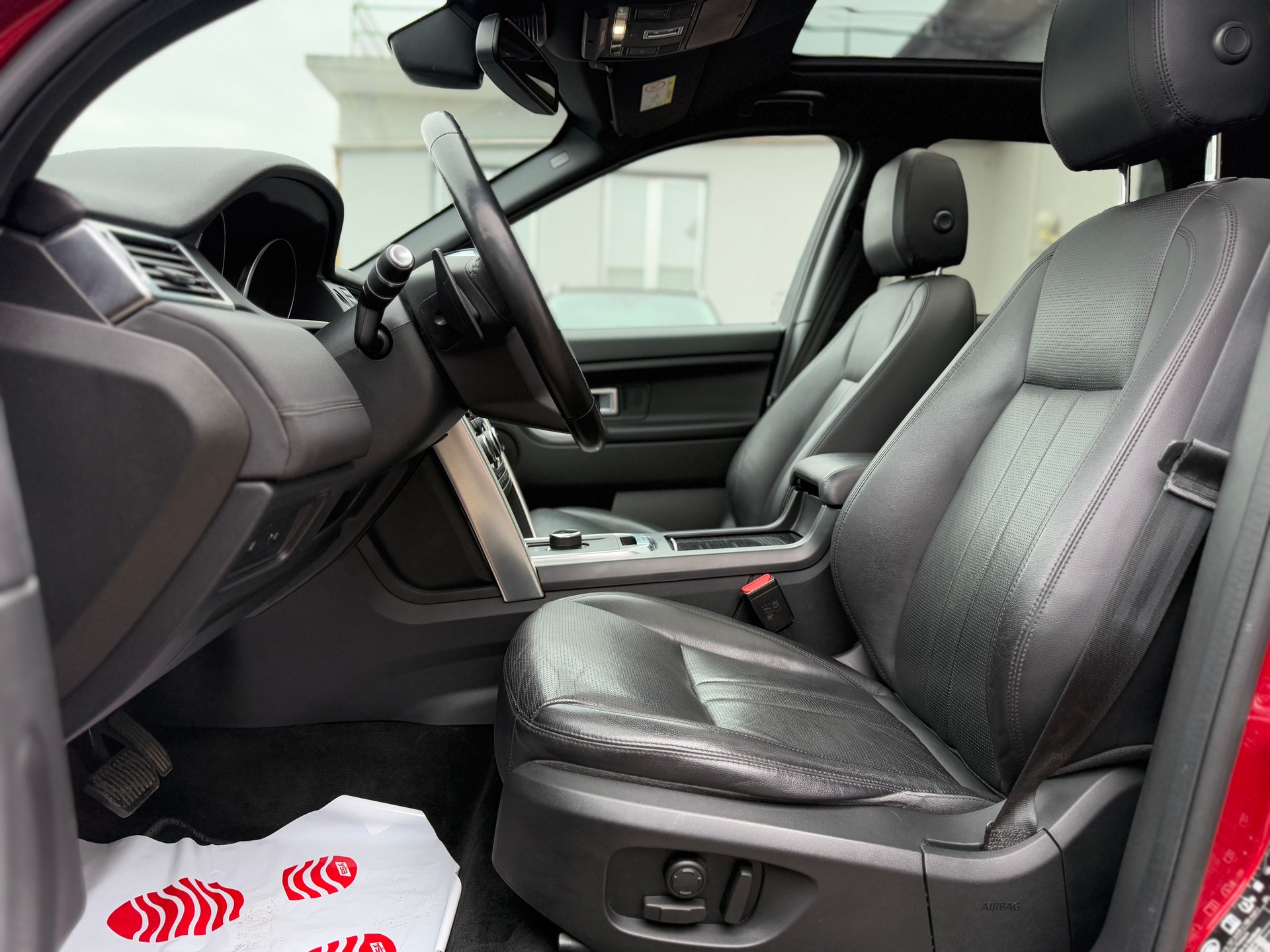 LAND ROVER Discovery Sport 2.0 Si4 HSE AT9-image-7
