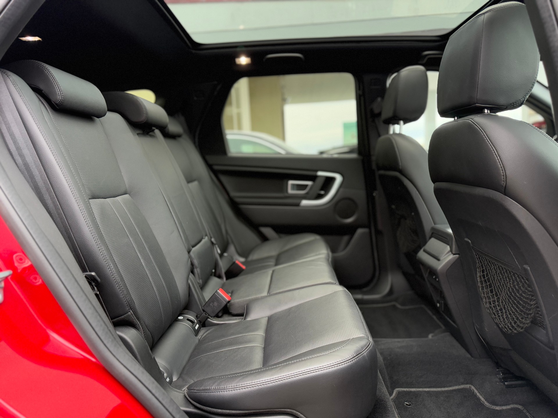 LAND ROVER Discovery Sport 2.0 Si4 HSE AT9-image-10