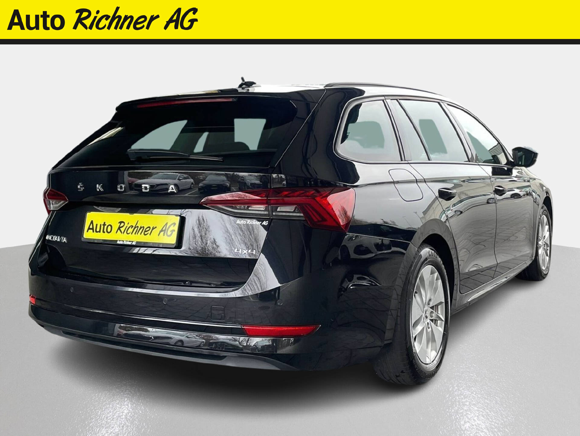 SKODA Octavia Combi 2.0 TDI Ambition 4x4 DSG-image-3