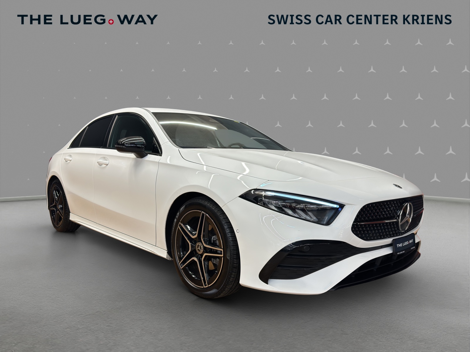 MERCEDES-BENZ A 200 - AMG / Rückfahrkamera / Sitzheizung / Lenkradheizung-image-6